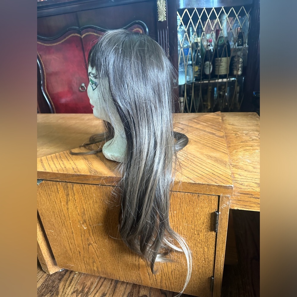 Long wig - Picture 2 of 8